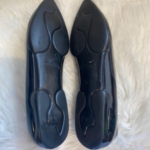 Prada Pointed Toe Patent Leather Flats Sz. 39 Shoe - Picture 11 of 11